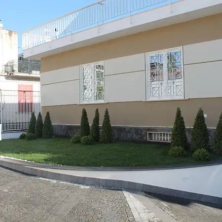 Lapillus Bed & Breakfast 3*